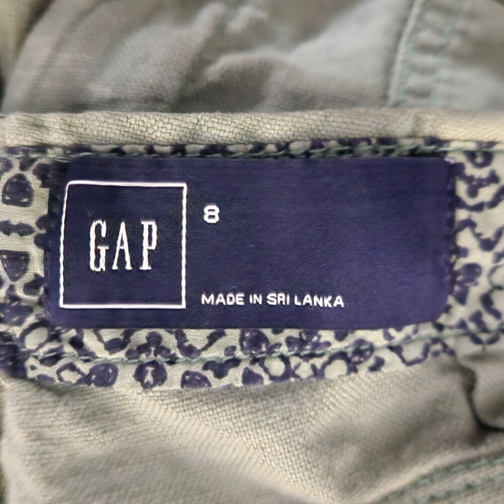 Green Gap Shorts - Picture 4 of 13